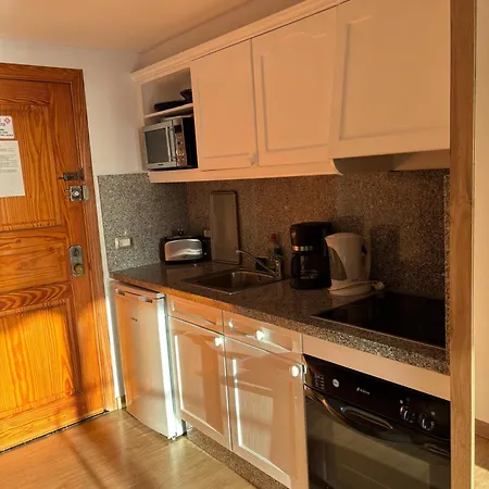 Cristianos Port Royale 184 * Лос Кристианос