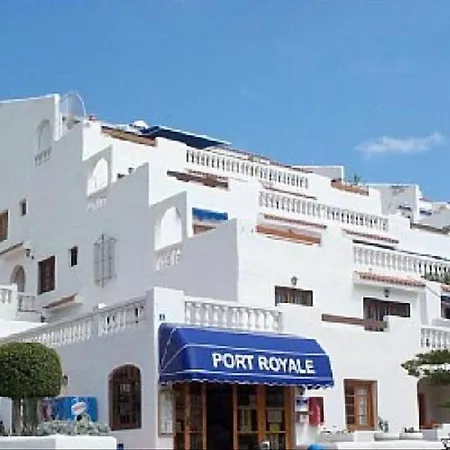 Cristianos Port Royale 184 *